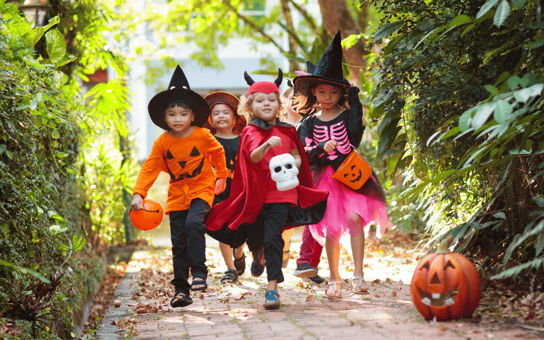 Halloween Safety Tips to Keep Your Family Out of Urgent Care